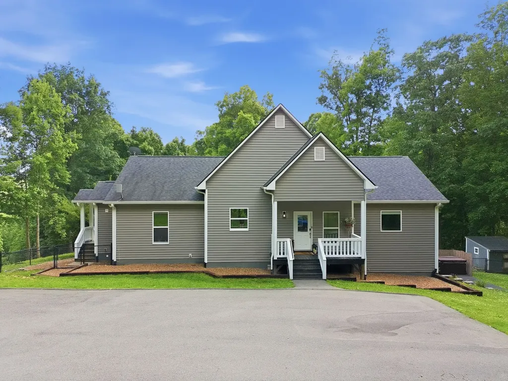 1828 Sugar Ridge Road Spring Hill TN 37174