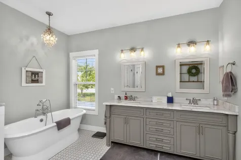 106 Renee Court Cottontown TN 37048