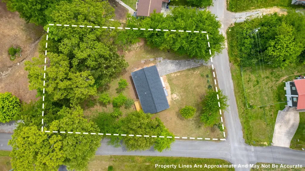 2606 Pine Drive, SE Cleveland TN 37323
