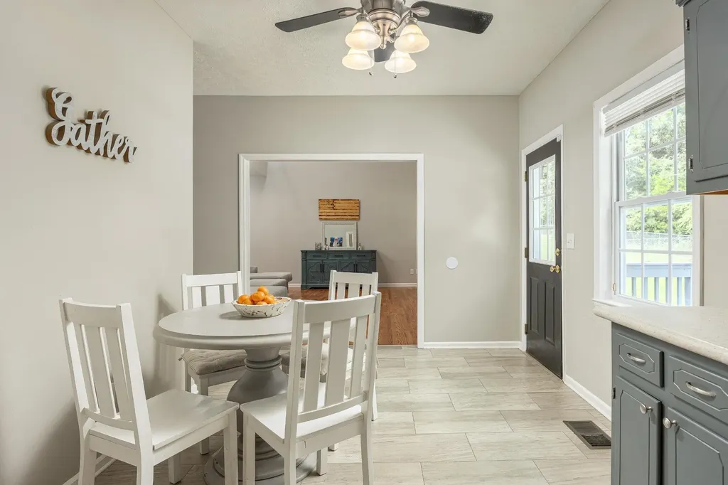 7754 Prince Drive Ooltewah TN 37363
