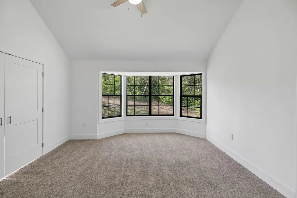 614 Shoemaker Street Athens TN 37303