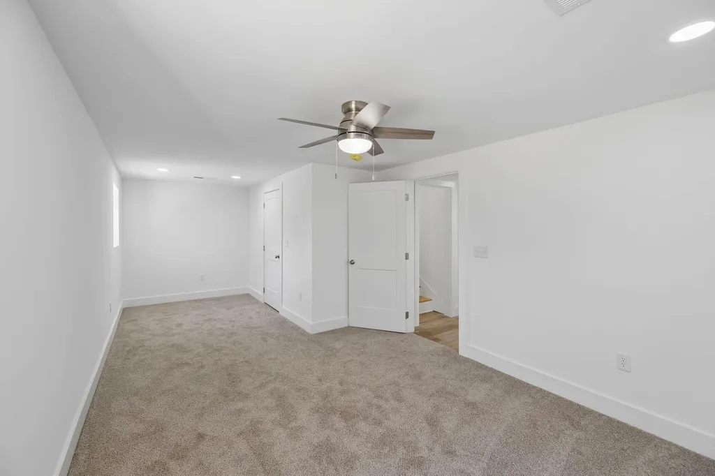 614 Shoemaker Street Athens TN 37303