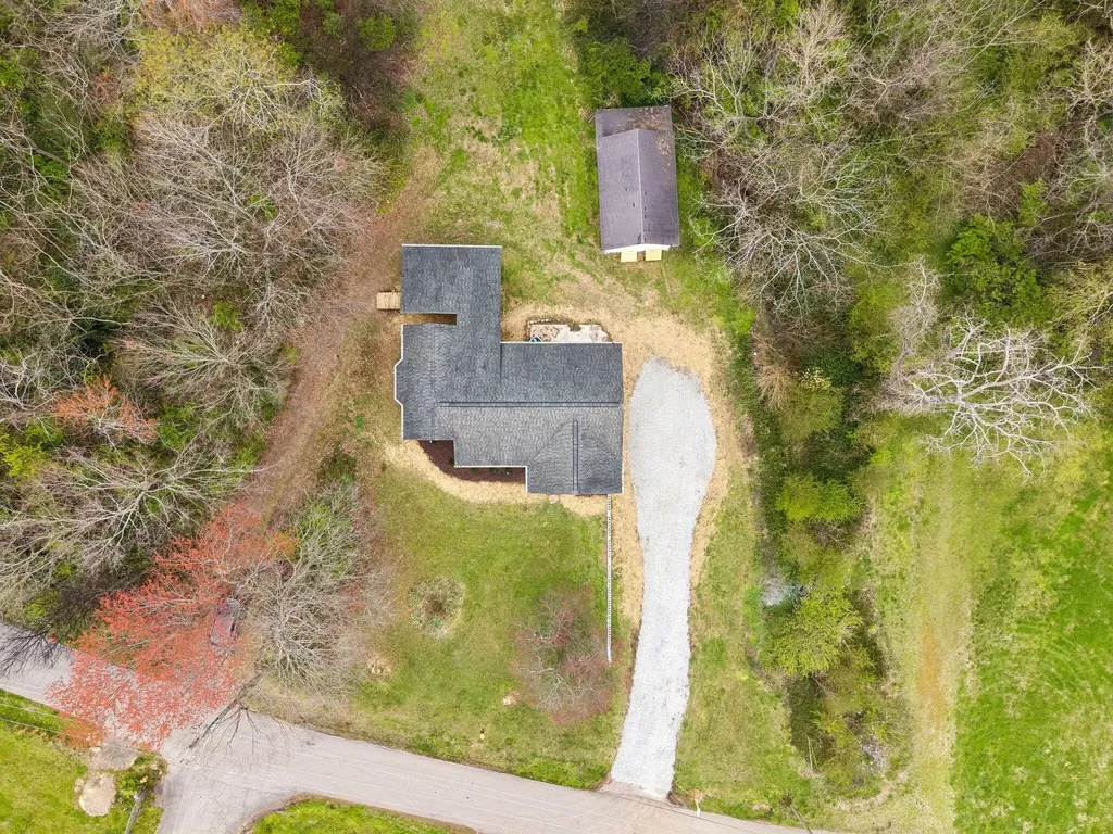 614 Shoemaker Street Athens TN 37303