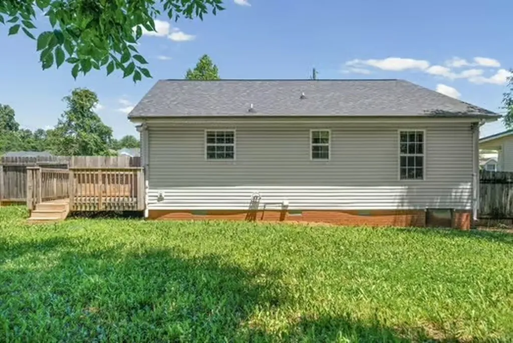 254 Fritz Circle Clarksville TN 37042