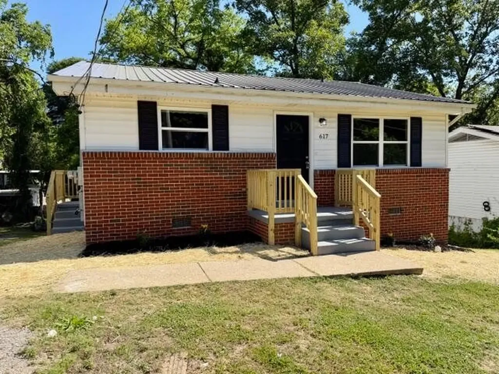 617 Over Street Chattanooga TN 37411
