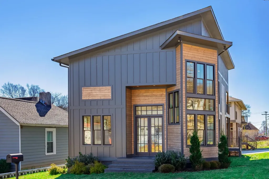 28 Sawyer Street Chattanooga TN 37405