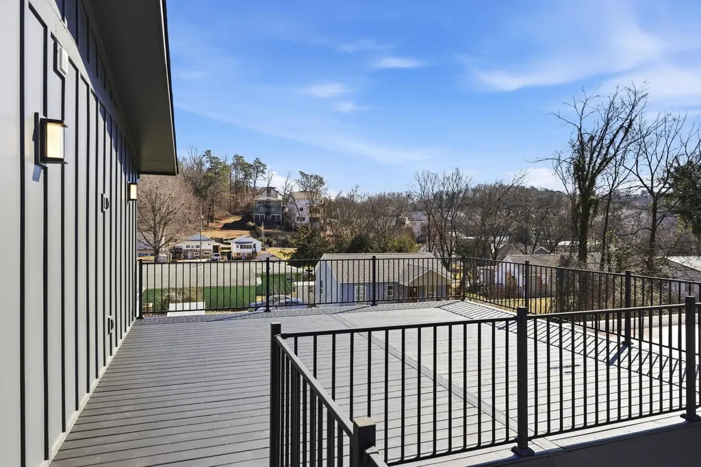 28 Sawyer Street Chattanooga TN 37405