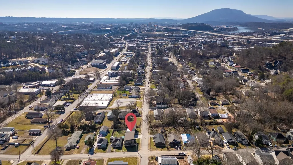28 Sawyer Street Chattanooga TN 37405