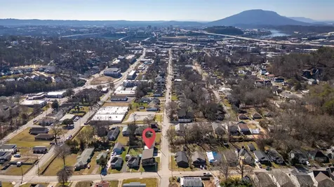 28 Sawyer Street Chattanooga TN 37405