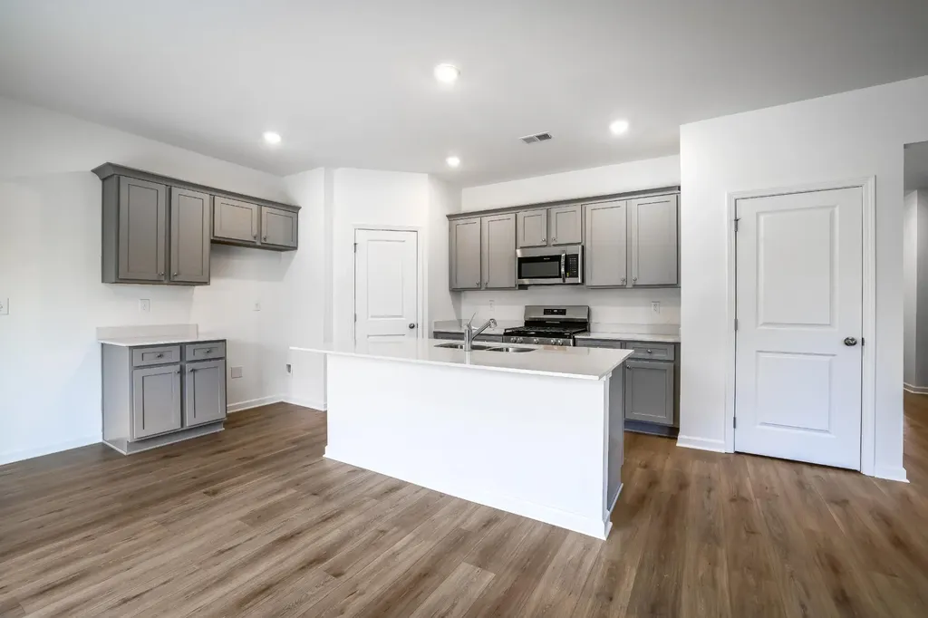 5150 Skyline Way, NE Cleveland TN 37312