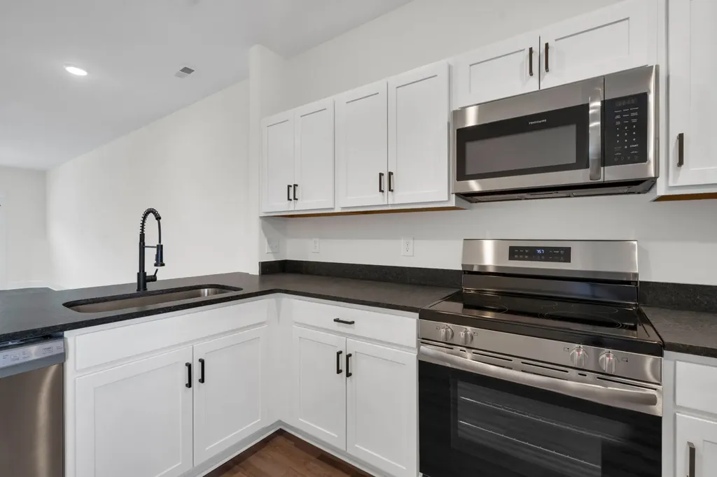140 Front Ridge Circle Clarksville TN 37040