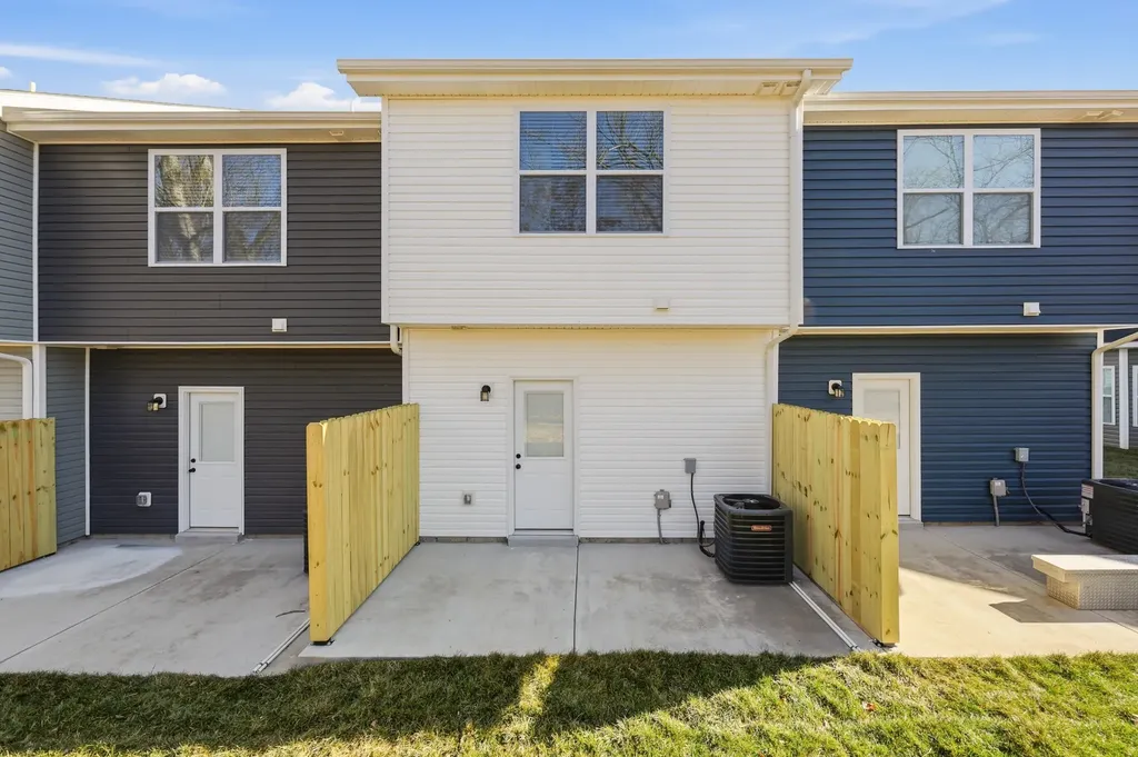 140 Front Ridge Circle Clarksville TN 37040