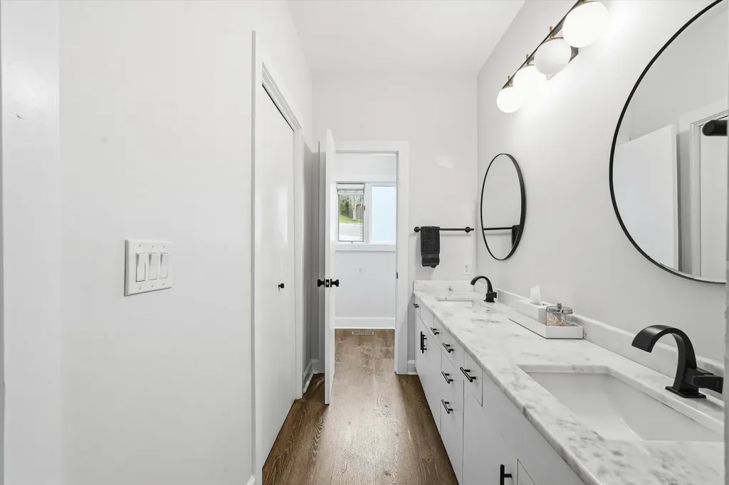 228 Harpeth Wood Drive Nashville TN 37221