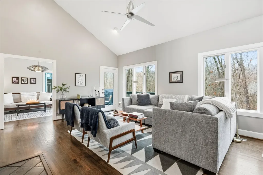 228 Harpeth Wood Drive Nashville TN 37221
