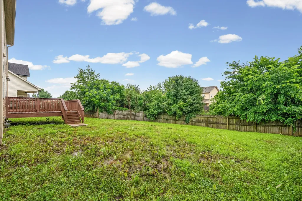 1028 Sunrise Drive Clarksville TN 37042