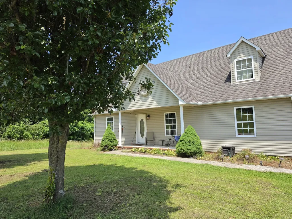 202 Ridgewood Lane Shelbyville TN 37160
