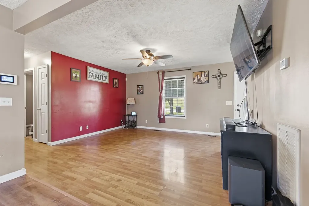 202 Ridgewood Lane Shelbyville TN 37160