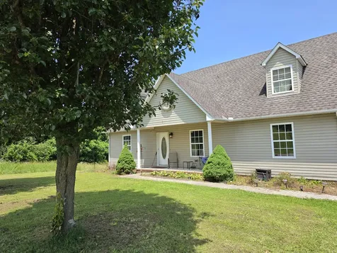 202 Ridgewood Lane Shelbyville TN 37160