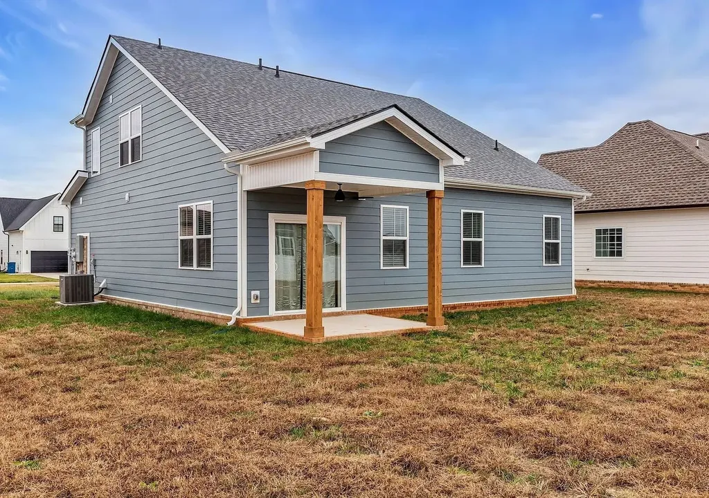 10114 Bighorn Lane Bell Buckle TN 37020