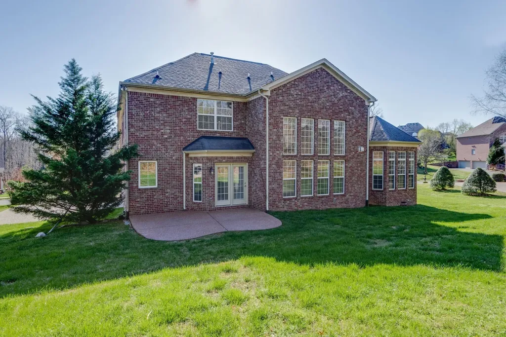1077 Walnut Bend Lane Brentwood TN 37027
