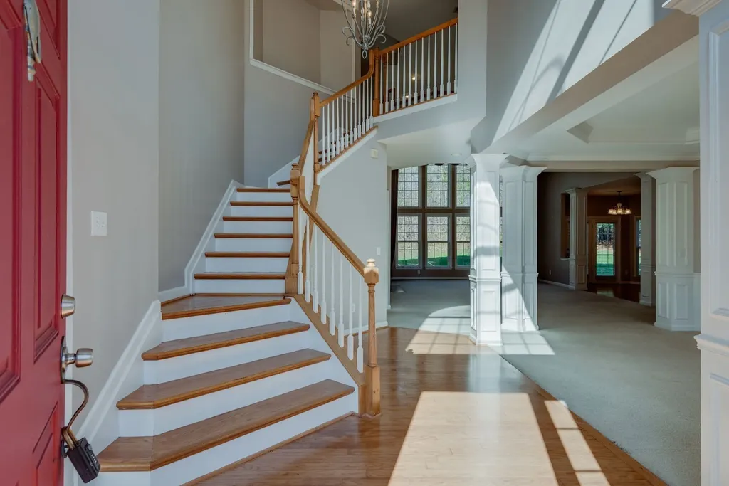1077 Walnut Bend Lane Brentwood TN 37027