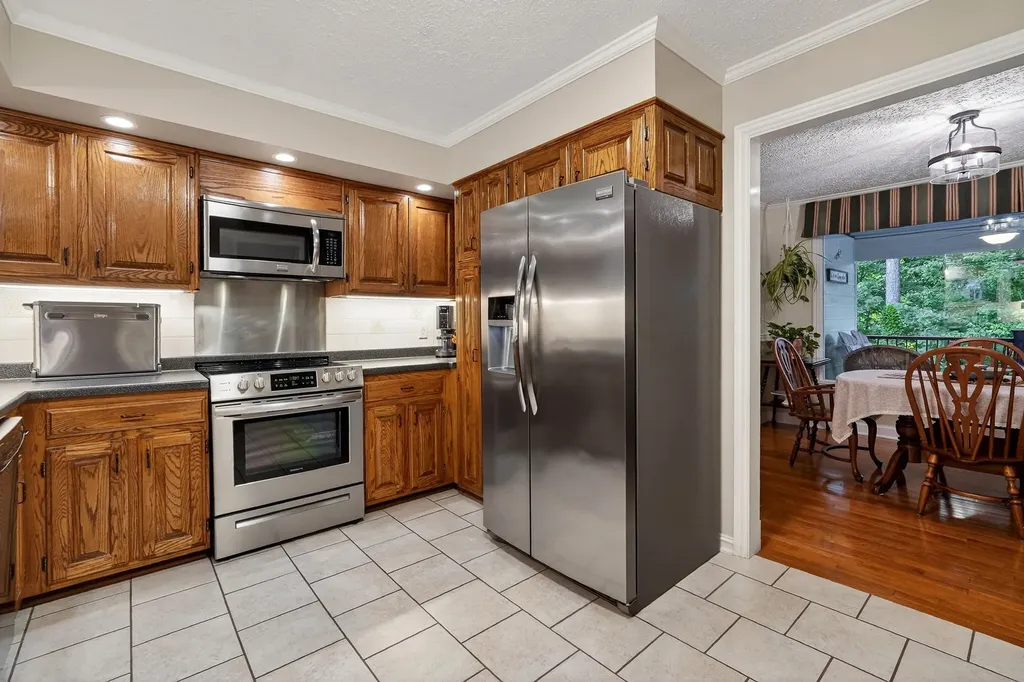 939 Pine Grove Road Smithville TN 37166