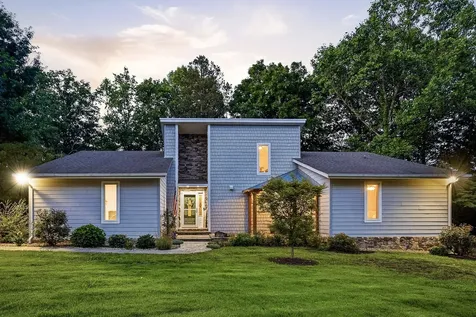 939 Pine Grove Road Smithville TN 37166