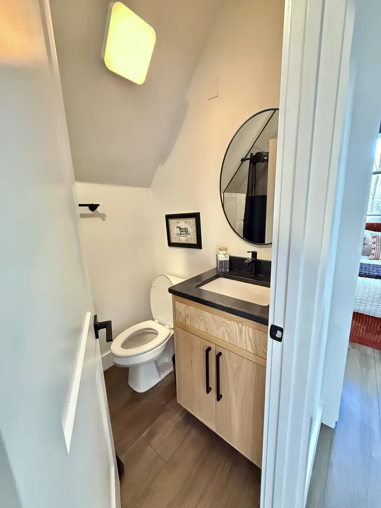 2451 Clifftops Avenue Monteagle TN 37356