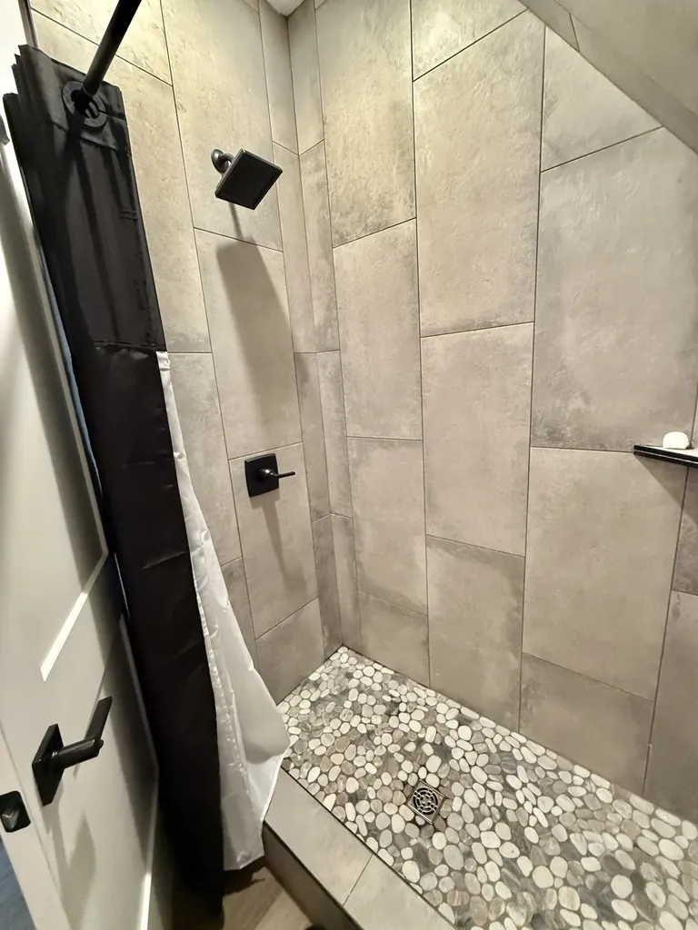 2451 Clifftops Avenue Monteagle TN 37356