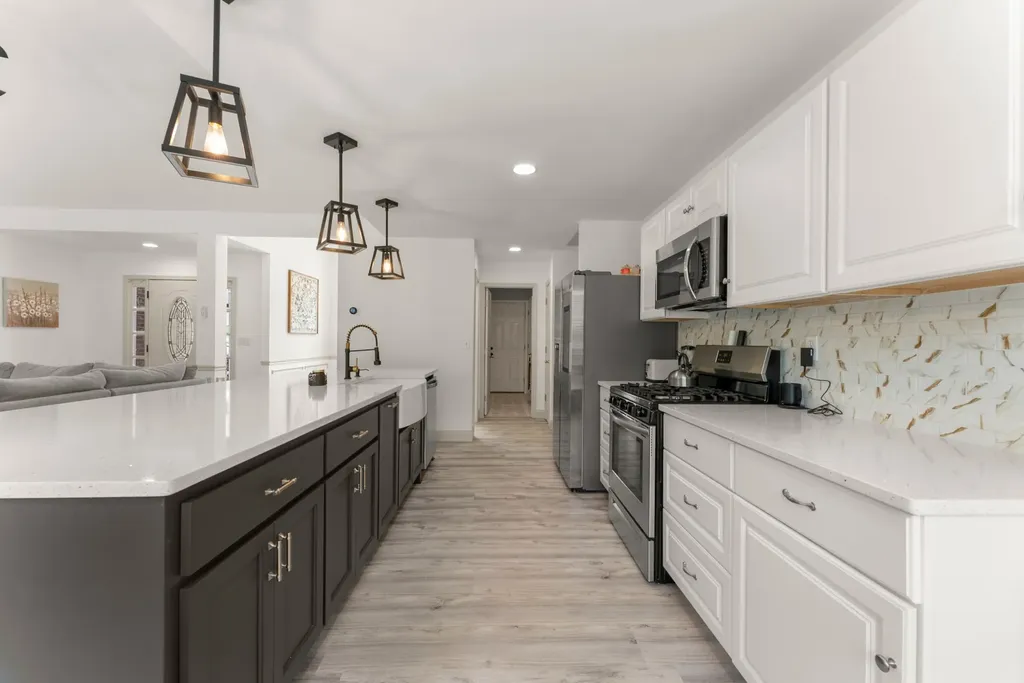 6471 Ivy Springs Drive Flowery Branch GA 30542