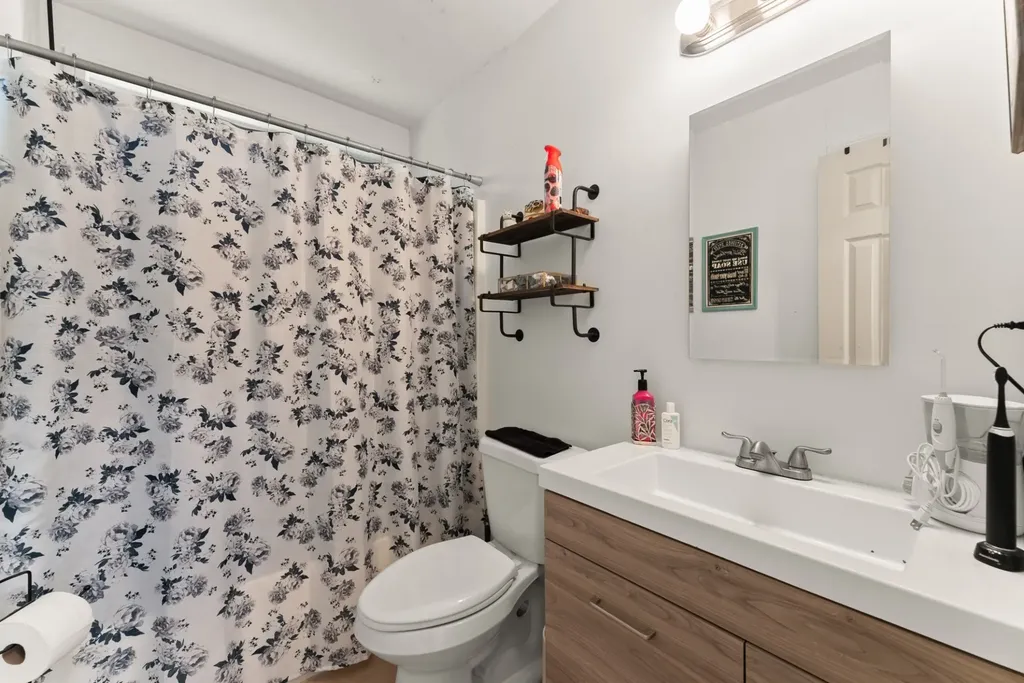 6471 Ivy Springs Drive Flowery Branch GA 30542