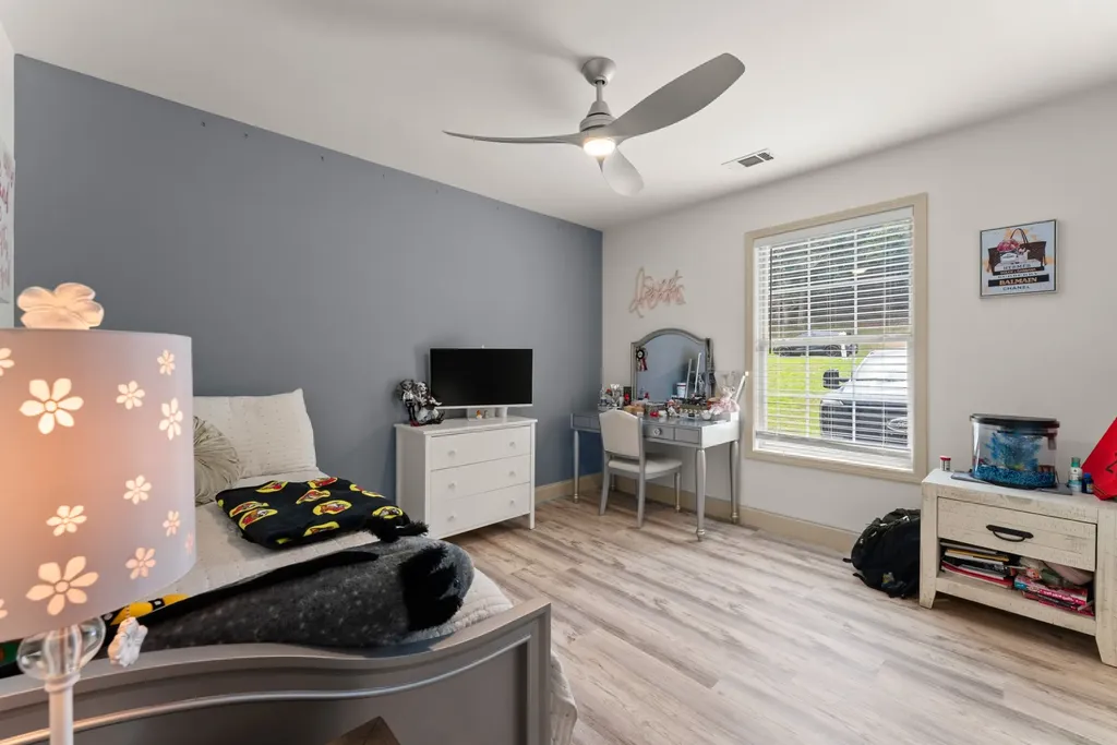 6471 Ivy Springs Drive Flowery Branch GA 30542