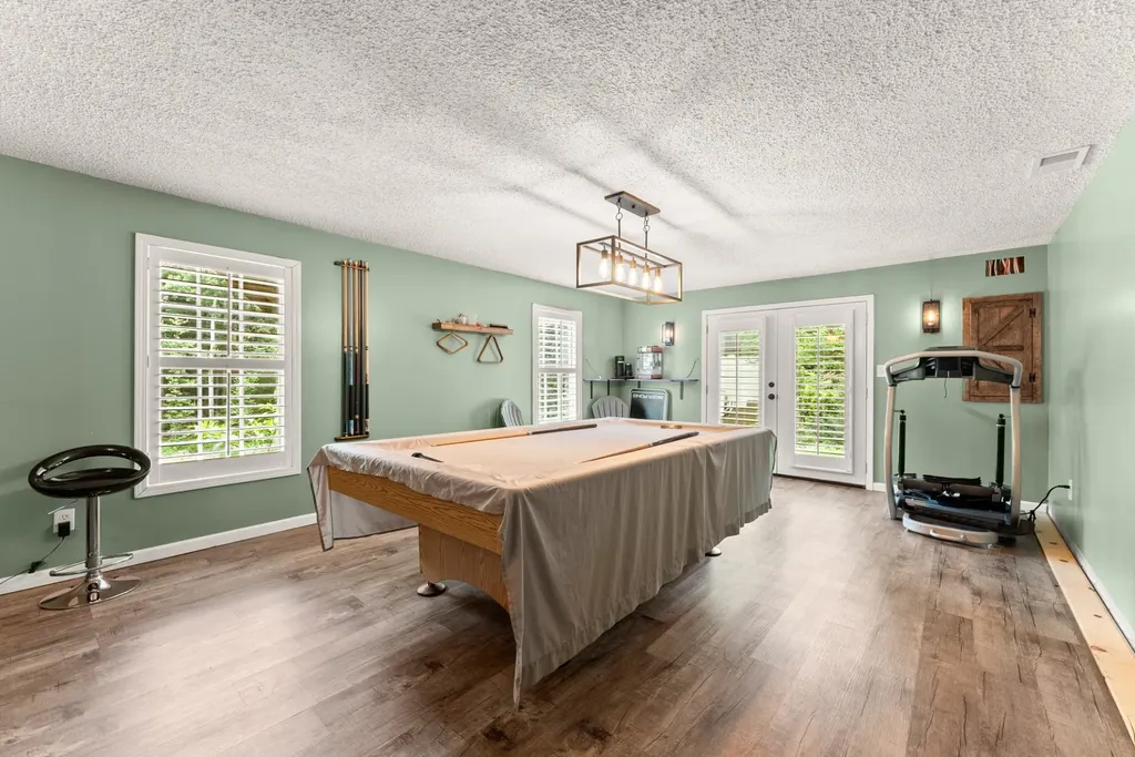 6471 Ivy Springs Drive Flowery Branch GA 30542