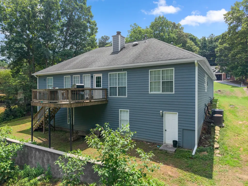 6471 Ivy Springs Drive Flowery Branch GA 30542