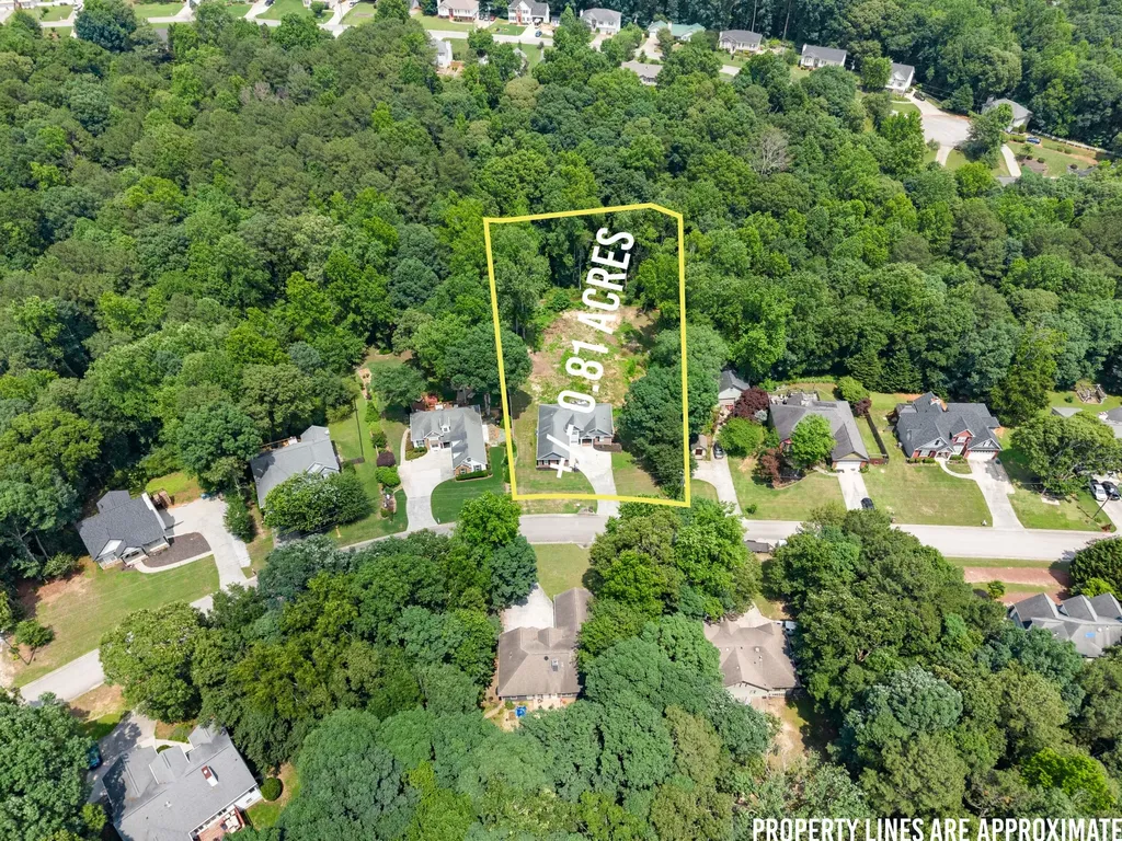 6471 Ivy Springs Drive Flowery Branch GA 30542