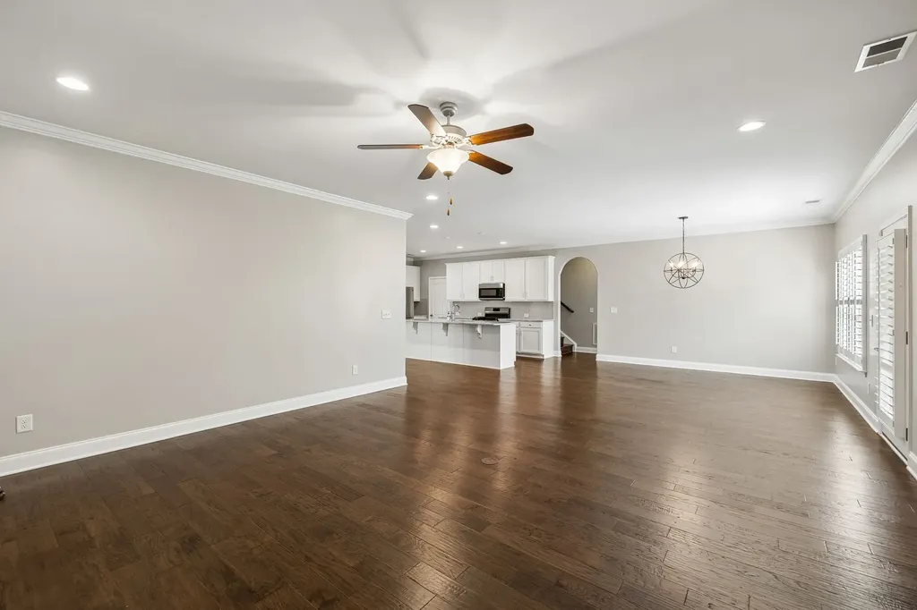 216 Meandering Drive Lebanon TN 37090