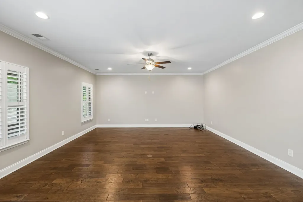 216 Meandering Drive Lebanon TN 37090