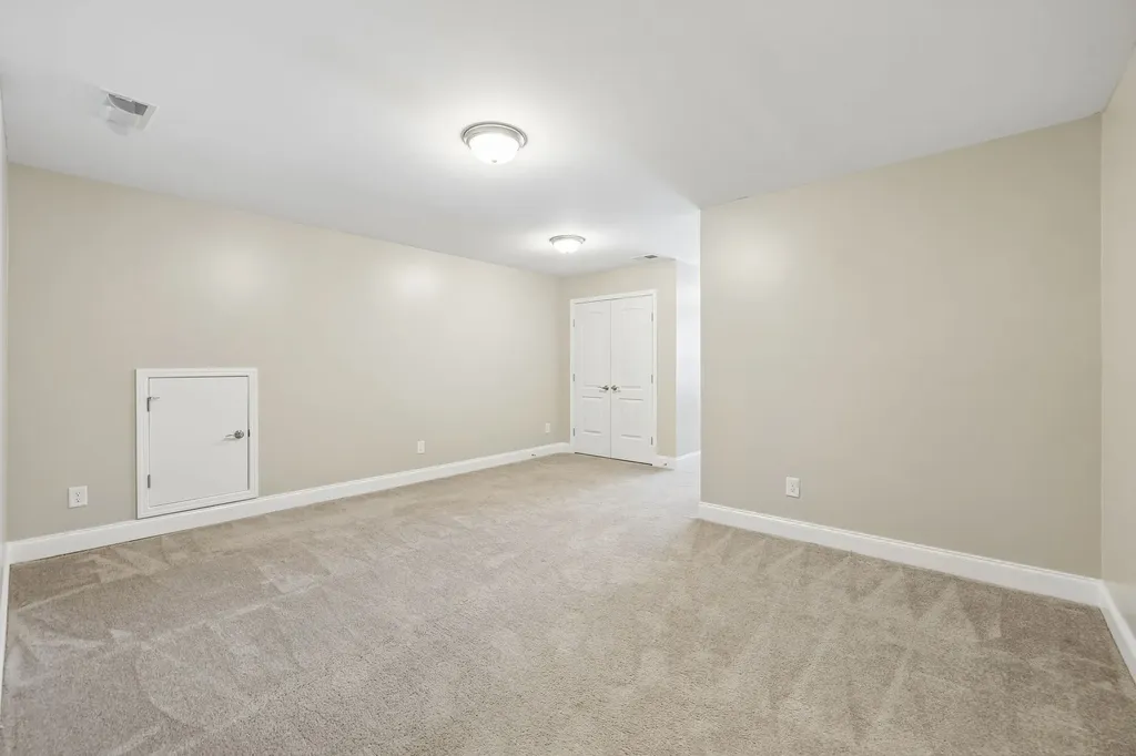 216 Meandering Drive Lebanon TN 37090