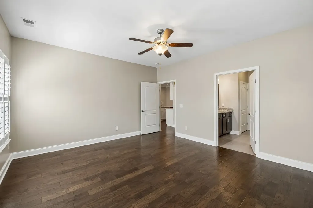 216 Meandering Drive Lebanon TN 37090