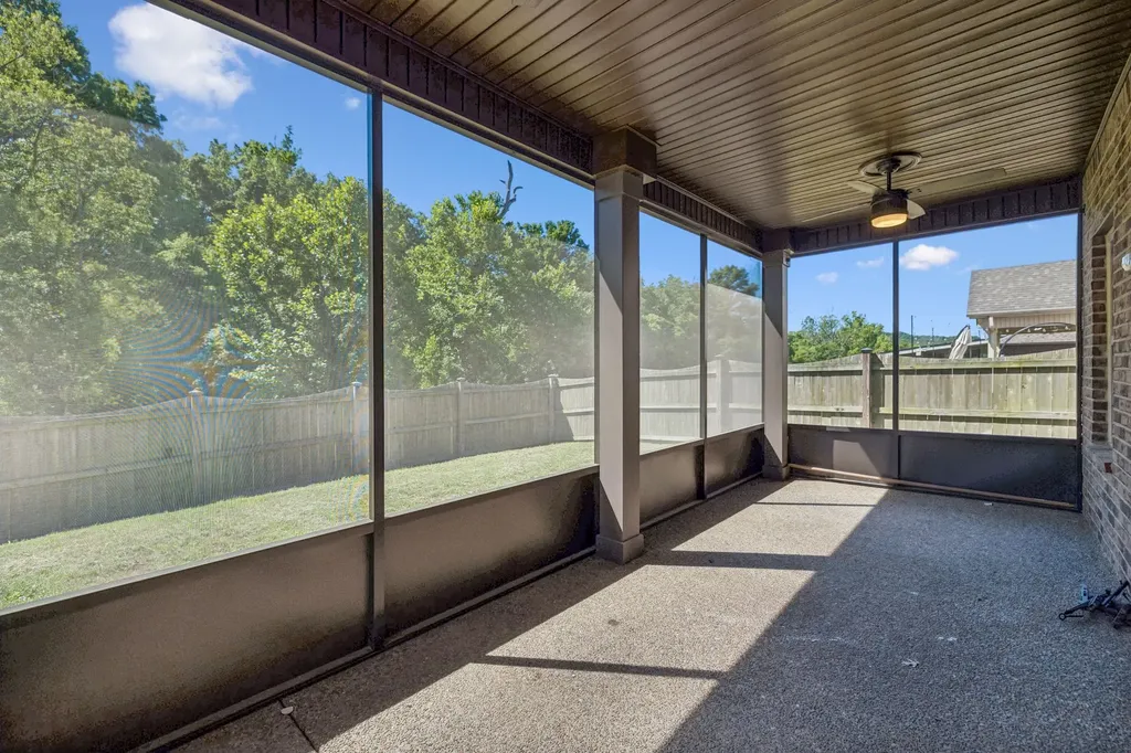 216 Meandering Drive Lebanon TN 37090