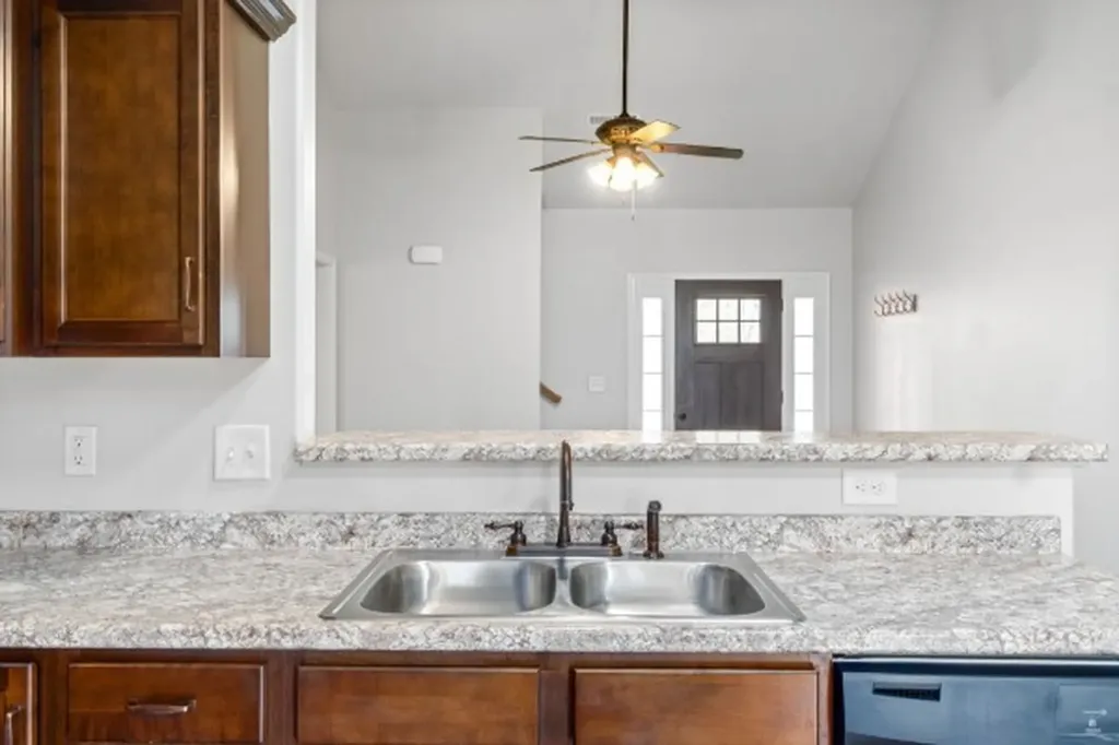 1126 Garrettsburg Road Clarksville TN 37042
