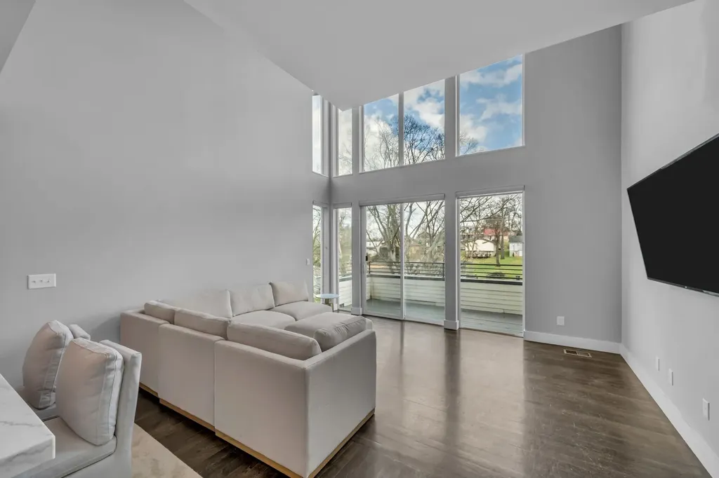 1512A Boscobel Street Nashville TN 37206
