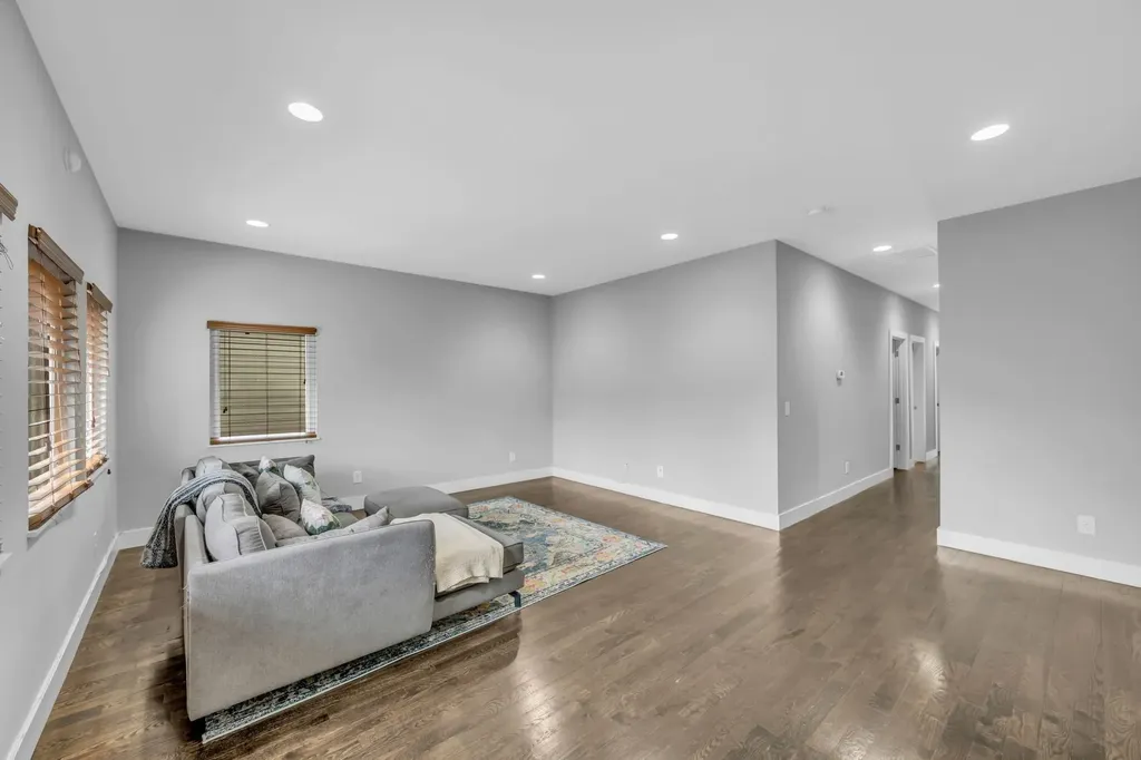 1512A Boscobel Street Nashville TN 37206