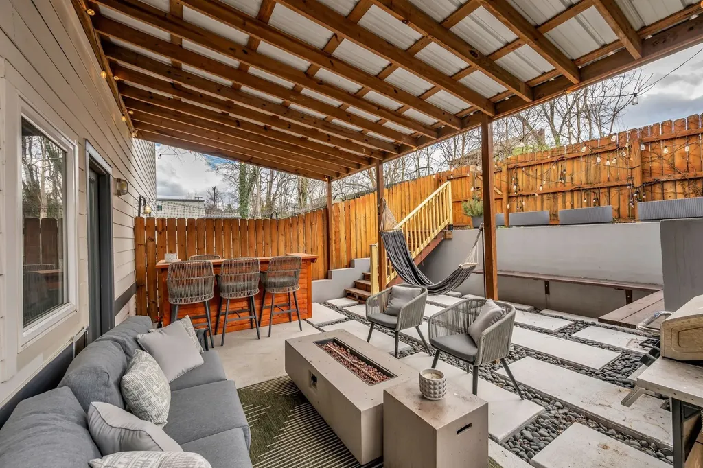 1512A Boscobel Street Nashville TN 37206