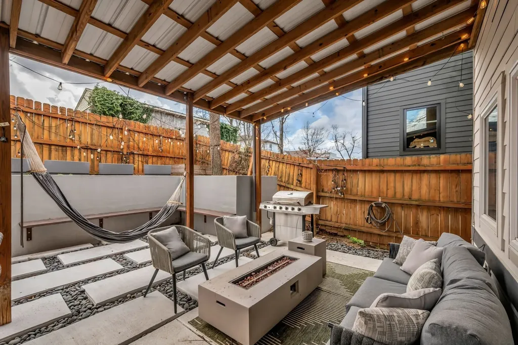 1512A Boscobel Street Nashville TN 37206