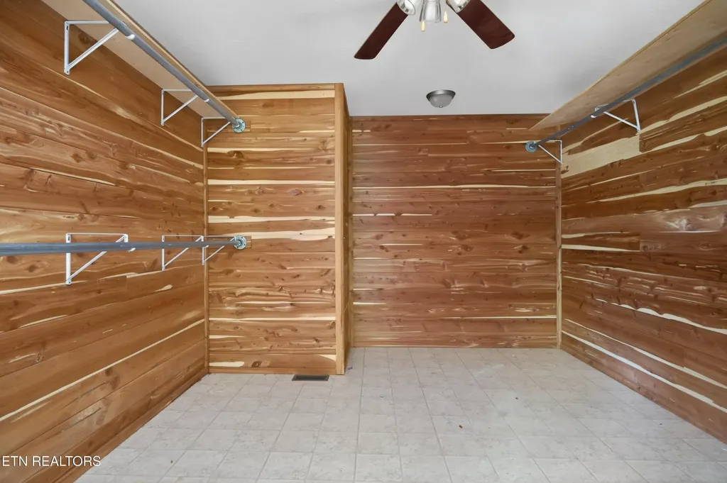 1161 Charlie Doss Road Jamestown TN 38556