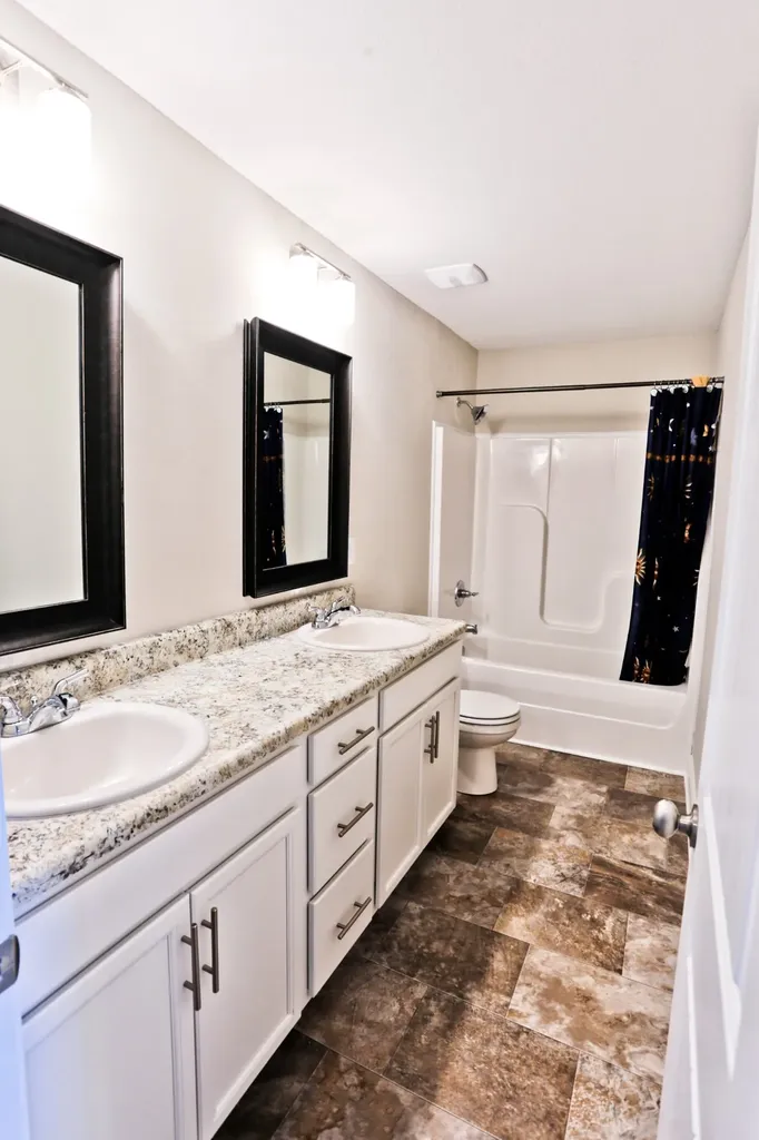 1076 Black Oak Circle Clarksville TN 37042