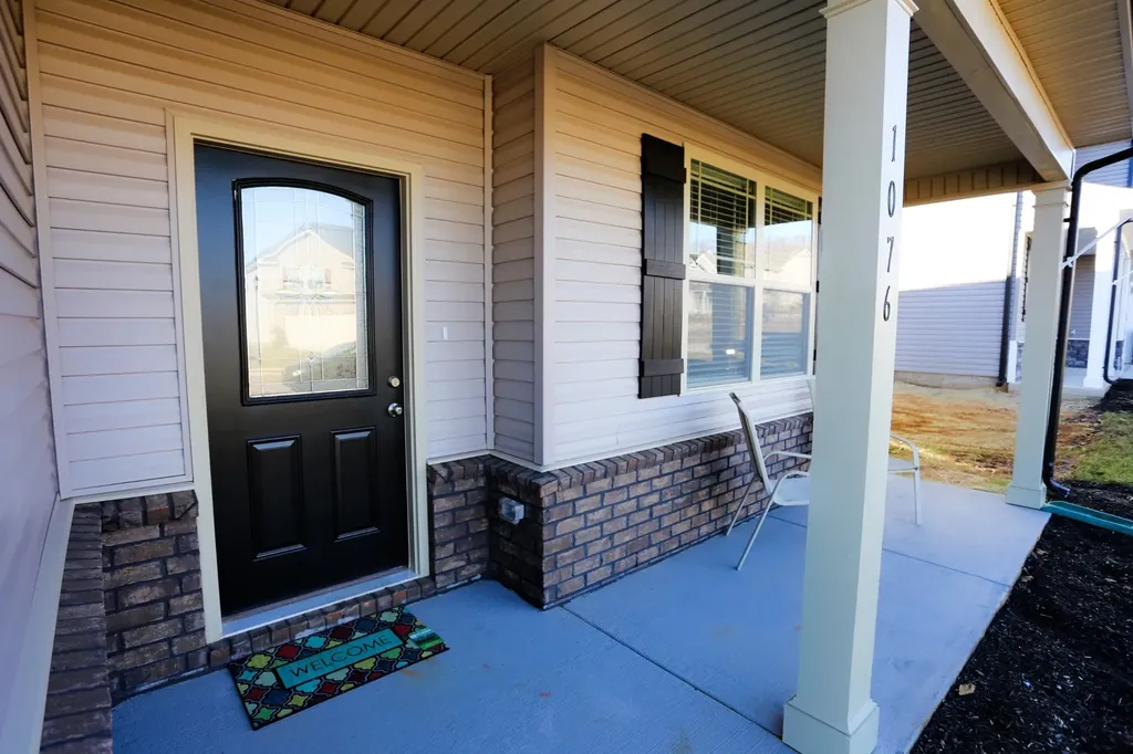 1076 Black Oak Circle Clarksville TN 37042