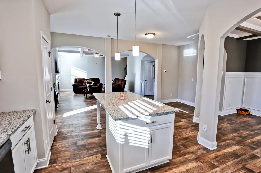1076 Black Oak Circle Clarksville TN 37042
