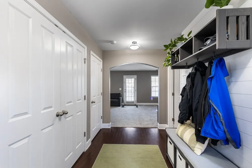 2718 Dracut Lane Nashville TN 37211